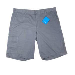 NWT Columbia Men's Red Bluff Cargo Gray Casual Gorpcore Hiking Shorts 40x10
